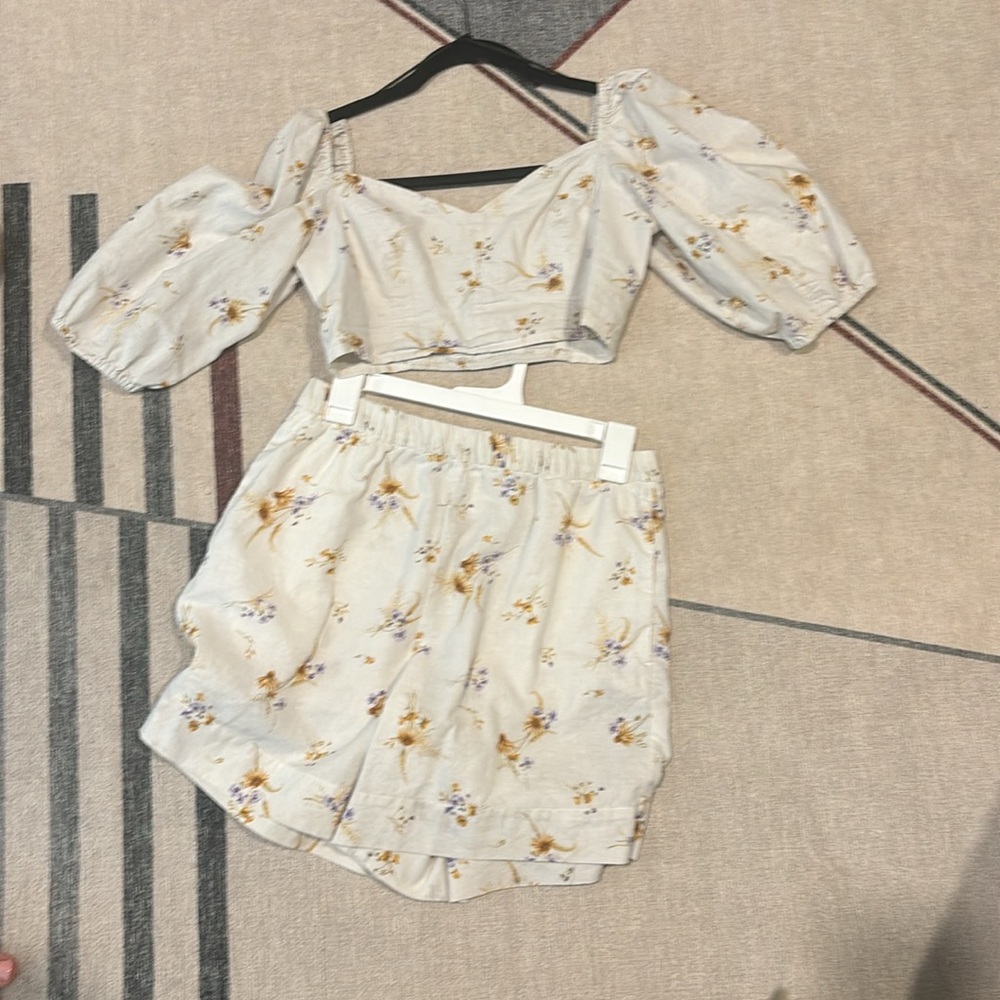H&M linen set